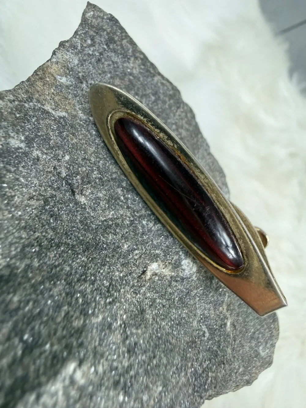 Vintage Gold Tone & Red Alligator Tie Clip